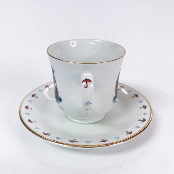 Vintage Goebel "Umbrella Boy" Hummel Teacup and Saucer - Picture 2 of 8